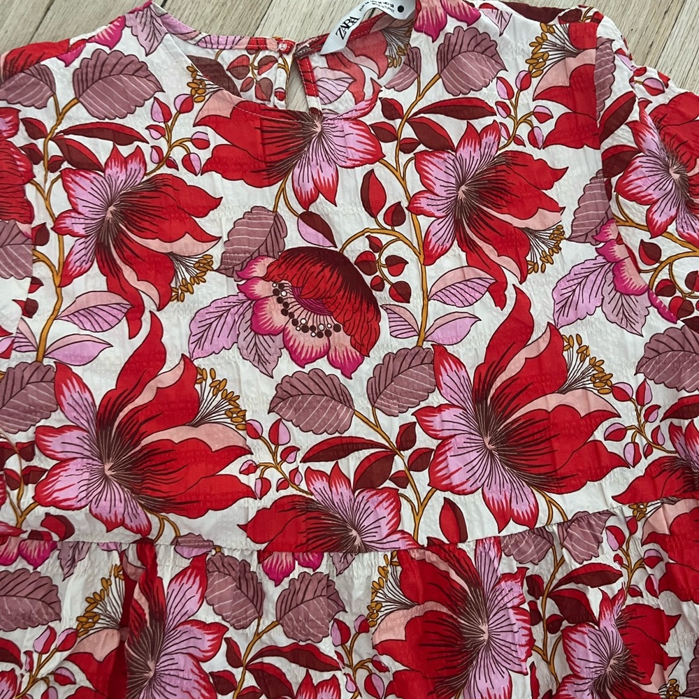 Zara dress. Size M. Excellent condition.